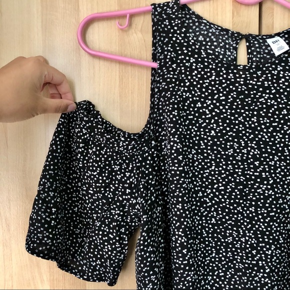 2/$25 BP Nordstrom Off Shoulder Printed Top Blouse - Picture 6 of 9